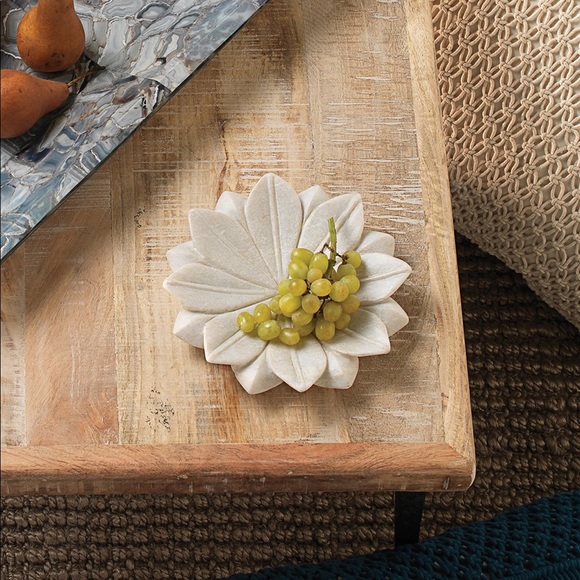 Gorgeous genuine white marble lotus flower plate dish decorative object 11” - Picture 10 of 13